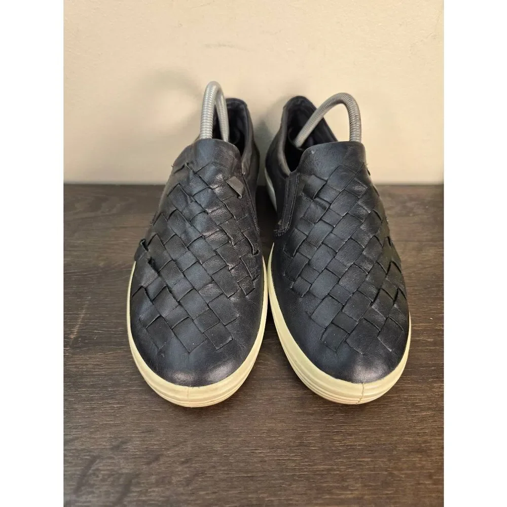 ECCO Soft 7 Women’s Size 9 Woven Black Leather Slip on Loafers